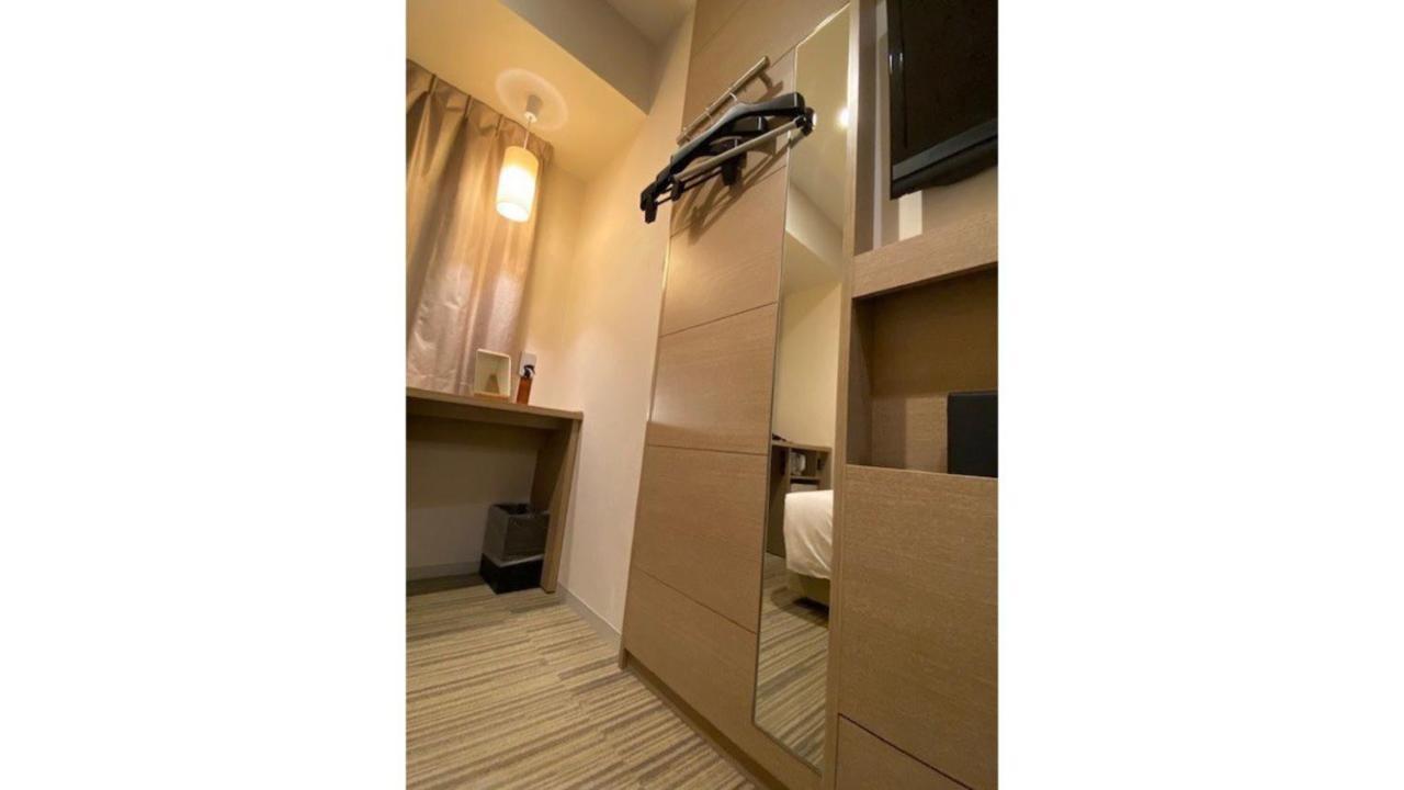 Via Inn Higashiginza Токио Экстерьер фото