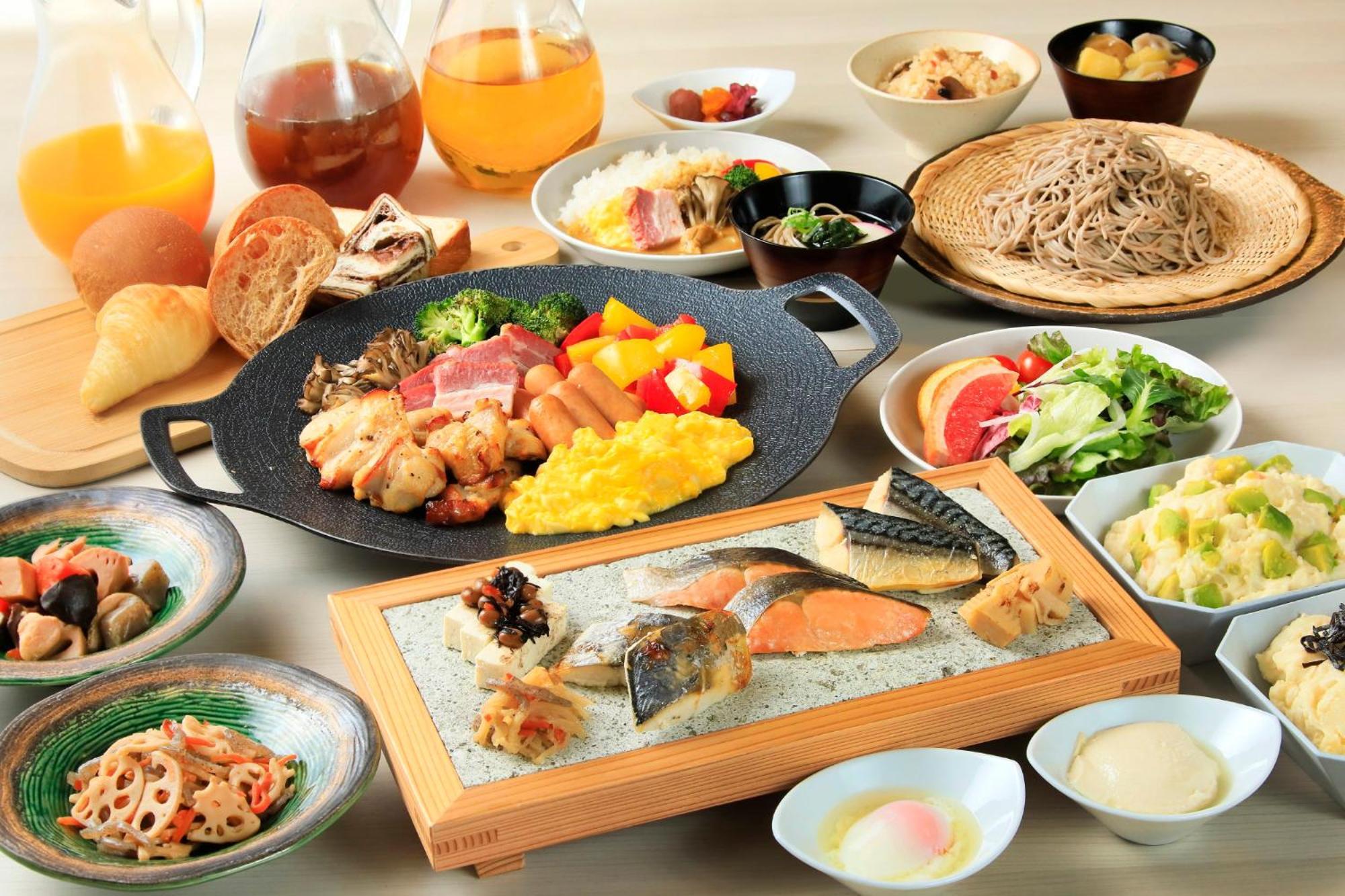 Via Inn Higashiginza Токио Экстерьер фото